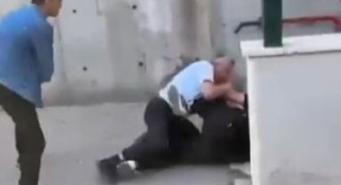 Otobüsteki kavga sokağa taştı