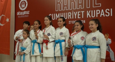 Yıldırım'da Cumhuriyet Kupası