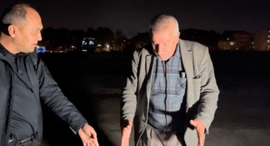 Açık bırakılan rögara düştü