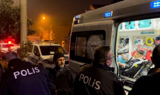 Arkadaşıyla tartıştı, cama attığı yumruk bileğini kesti