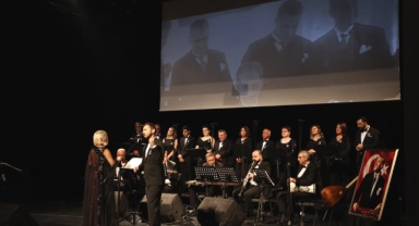 Atatürk Nilüfer’de sevdiği şarkılarla anıldı
