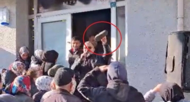 Bursa'da alışveriş çılgınlığı kamerada