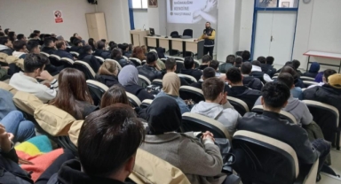 Bursa'da narkotik polisi 6 bin vatandaşı bilgilendirdi