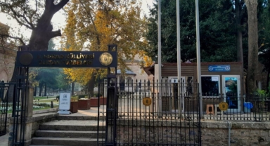 Cami ve türbelerden güvenlikçilerin çekilmesine AK Parti İl Başkanı Gürkan'dan tepki