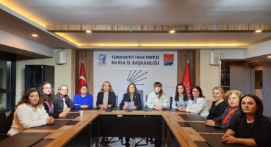 CHP Bursa İl Kadın Kolları'ndan Çocuk Hakları Günü açıklaması