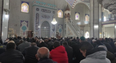 Cuma hutbesinde “kumar” vurgusu