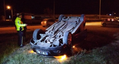 Kontrolden çıkan araç takla attı: 1 yaralı