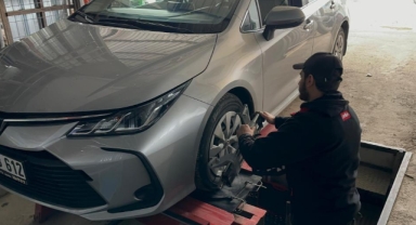 Lastikçilerde kış yoğunluğu başladı
