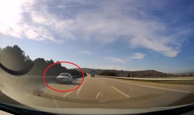 Otobanda 150 kilometre hızla tersten böyle sürdü