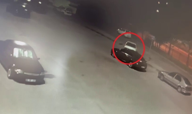 Otomobil çalıp arkadaşına hediye etti