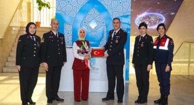 Şehidin öğretmen kızı unutulmadı