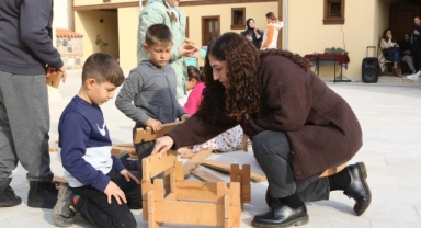 Ürünlü Arı Evi’nde çocuklar sanat ve eğlenceyle buluştu