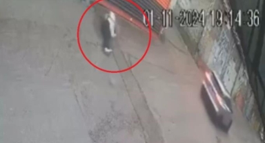 Yolda gördüğü husumetlisini araçla ezdi
