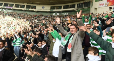 Başkan Aydın, çocuklara Bursaspor sevgisi aşılıyor