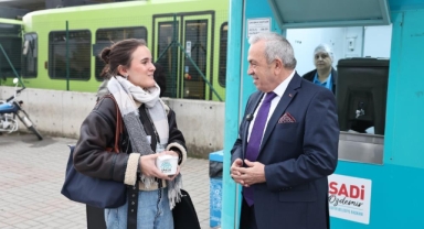 Başkan Özdemir’den öğrencilere çorba ikramı