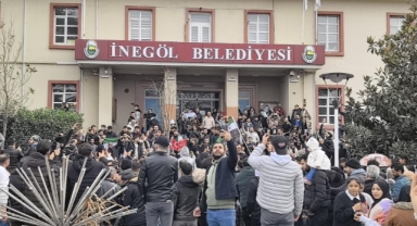 Bursa'daki Suriyeliler sokaklara döküldü