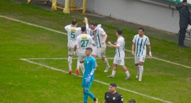 Bursaspor'dan İzmir'de gol yağmuru