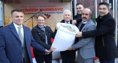 Büyükşehir’le toprak bereketleniyor, çiftçi kazanıyor