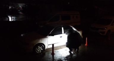 Çaldığı araçla 2 gün gezdi,yakıtı bitince terkedip gitti