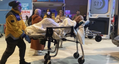 Benzin döktüğü soba alev aldı, yaşlı adam ağır yaralandı