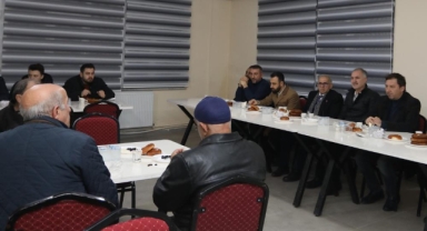 Bereket sofrası Üçevler camiinde kuruldu