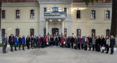 Bursa'da kadın emeği sanayinin kalbinde