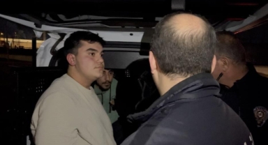 Ehliyetsiz gençlerin suç pazarlığı kamerada