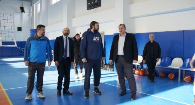 İznik’in spor kompleksi faaliyetlerine başlıyor