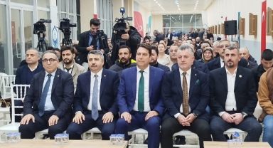 Şirinevler Mahallesi sakinleri tapularına kavuştu