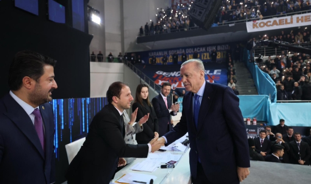 Vekil Kılıç, AK Parti Gençlik Kolları Kongresi'nin Divan Başkanı oldu