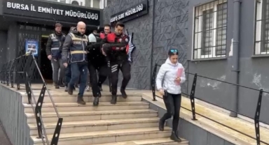 Bursa'da fuhuş çetesine darbe: 4 kişi tutuklandı