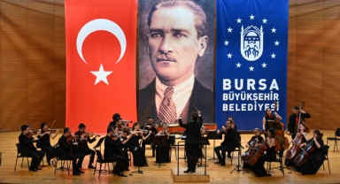 Bursa Oda Orkestrası, ilk konserini verdi