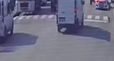 Ehliyetsiz sürücü sporcu genç kızı ezdi!