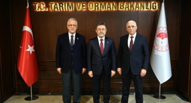 Hidamet Asa Bakan Yumaklı'yı ziyaret etti