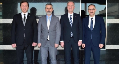 İnegöl'ün yeni havuzu için imzalar atıldı