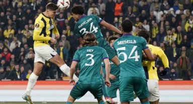 Fenerbahçe evinde çok rahat: Fenerbahçe:3 - Anderlecht:0