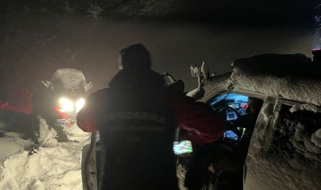 Kocaeli'de kaybolan 2 kişiyi Bursa JAK timleri buldu