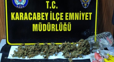 Kuş kümesinde uyuşturucuya polis baskını