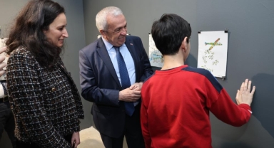 Nilüfer'de 'Yerle Gök Arasında' yolculuk