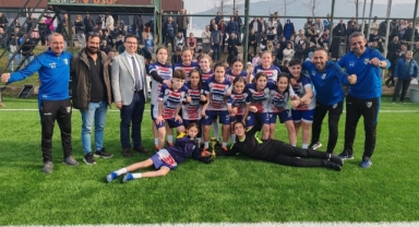 Nilüfer Kız Cup 2025’in şampiyonu Ufukspor