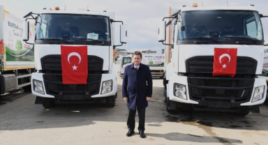 Osmangazi’nin temizlik filosuna 17 araç eklendi