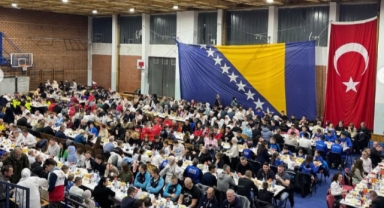 BALKANTÜRKSİAD'dan Bosna Hersek'te iftar sofrası