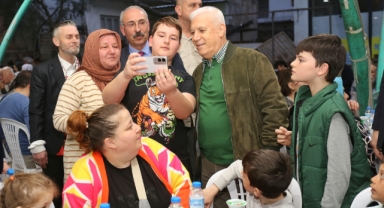 Başkan Bozbey İznik'te vatandaşlarla oruç açtı