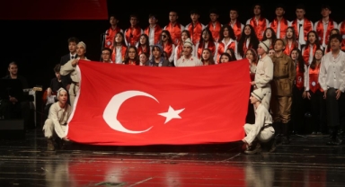 Bursa'da gazi ve şehit yakınlarına iftihar madalyaları verildi