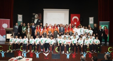 Bursa’da Yeşilay Haftası coşkuyla kutlanıyor
