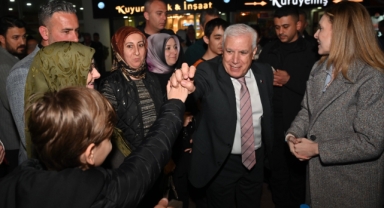 Büyükşehir, iftar sofralarını Demirtaş’ta kurdu