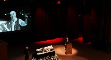 Edip Akbayram için tören düzenlendi