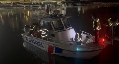 Genç kadının intihar girişimini jandarma engelledi