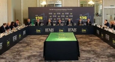 IFAB futbol oyun kurallarındaki değişiklikleri açıkladı!