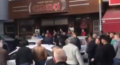 İftar saati yol kavgasında yumruklar konuştu